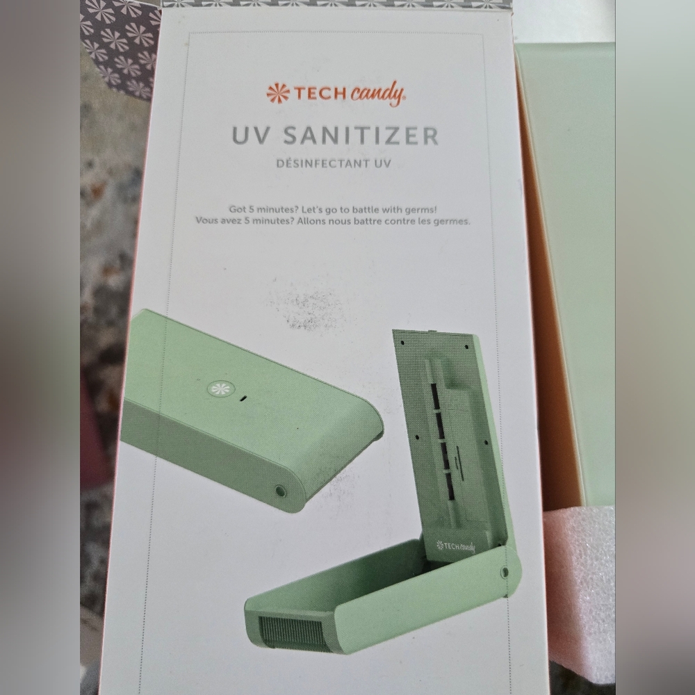 Tech Candy UV Sanitizer in Green